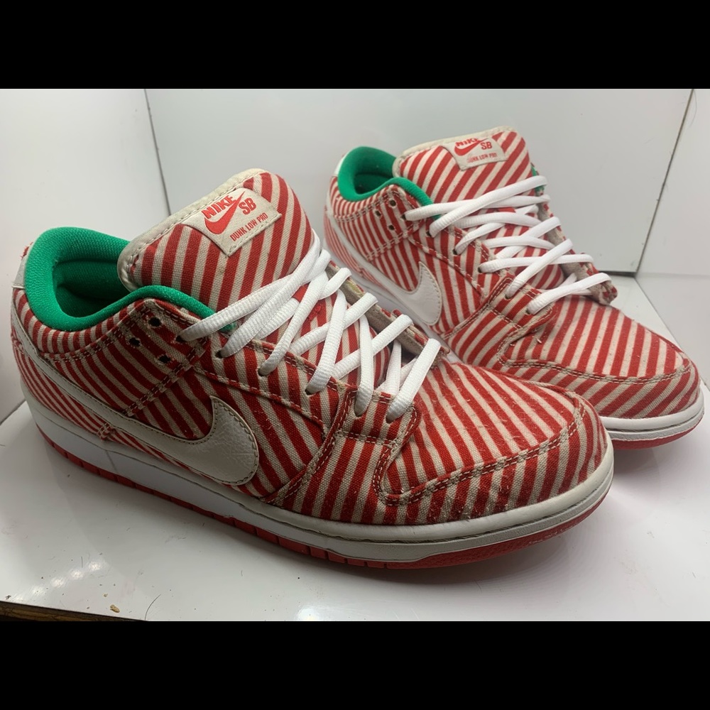 Nike sb dunk low pro candy cane size 10.5